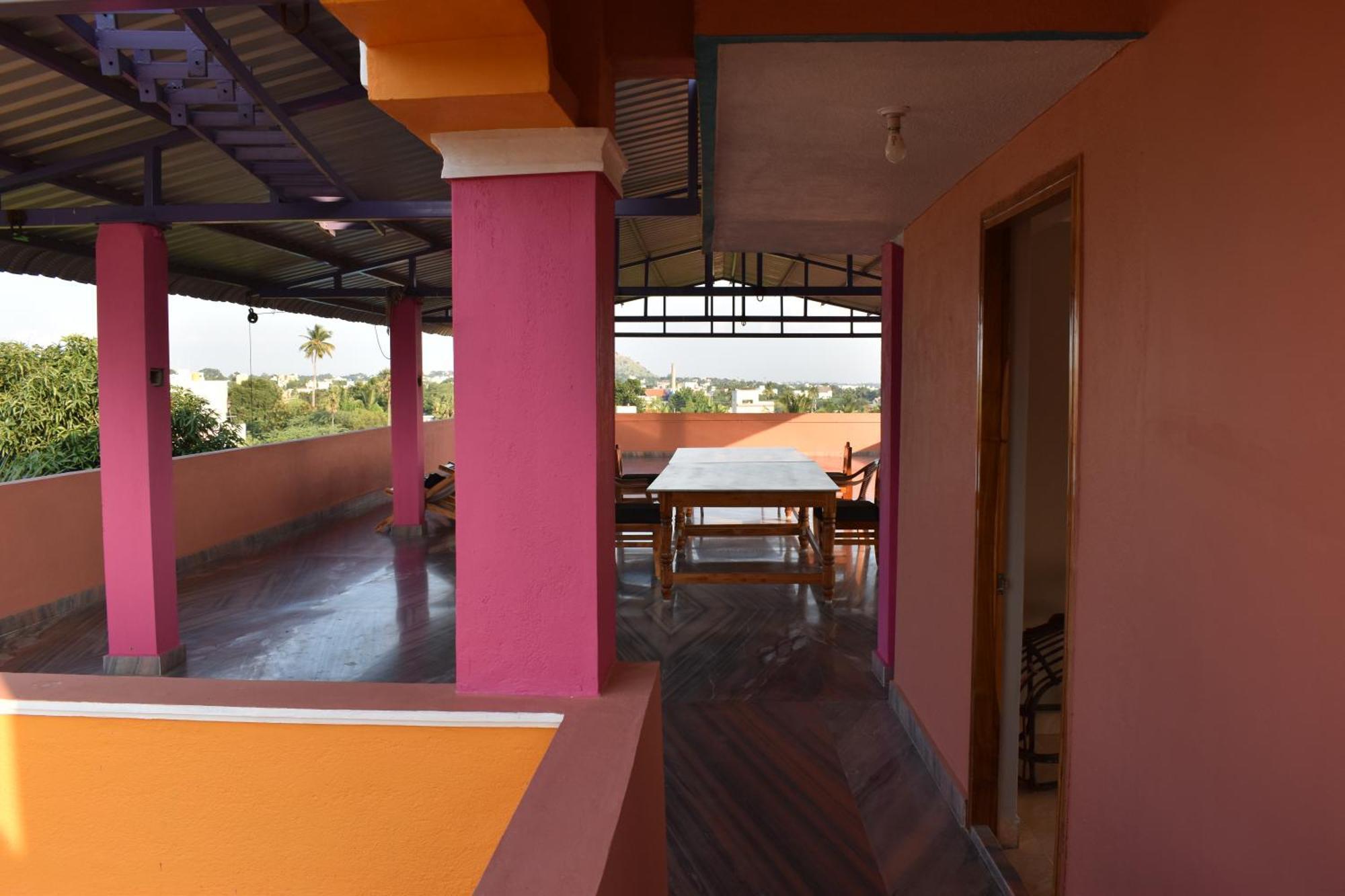 Rainbow Guest House Tiruvannamalai Exterior photo