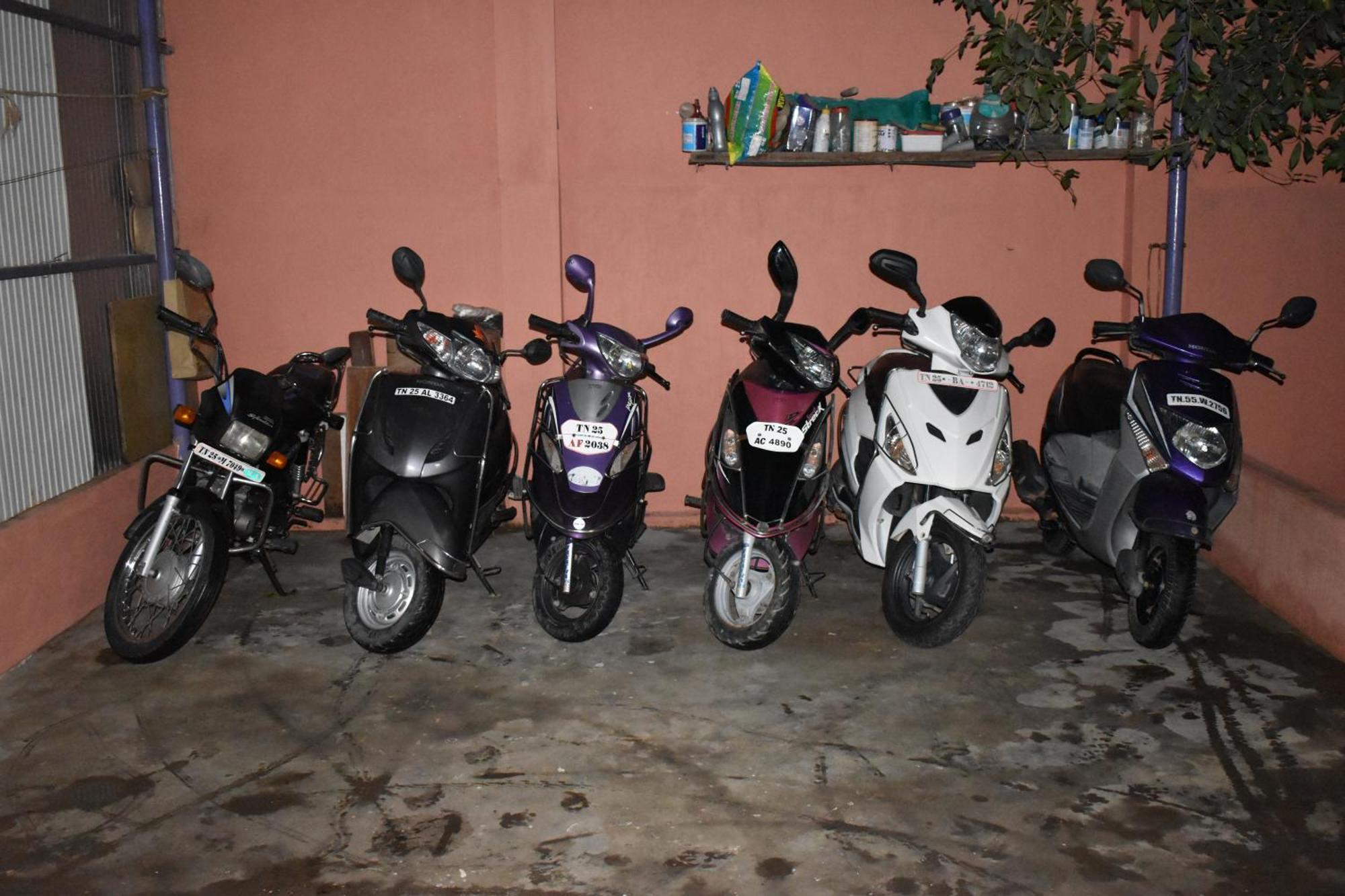 Rainbow Guest House Tiruvannamalai Exterior photo