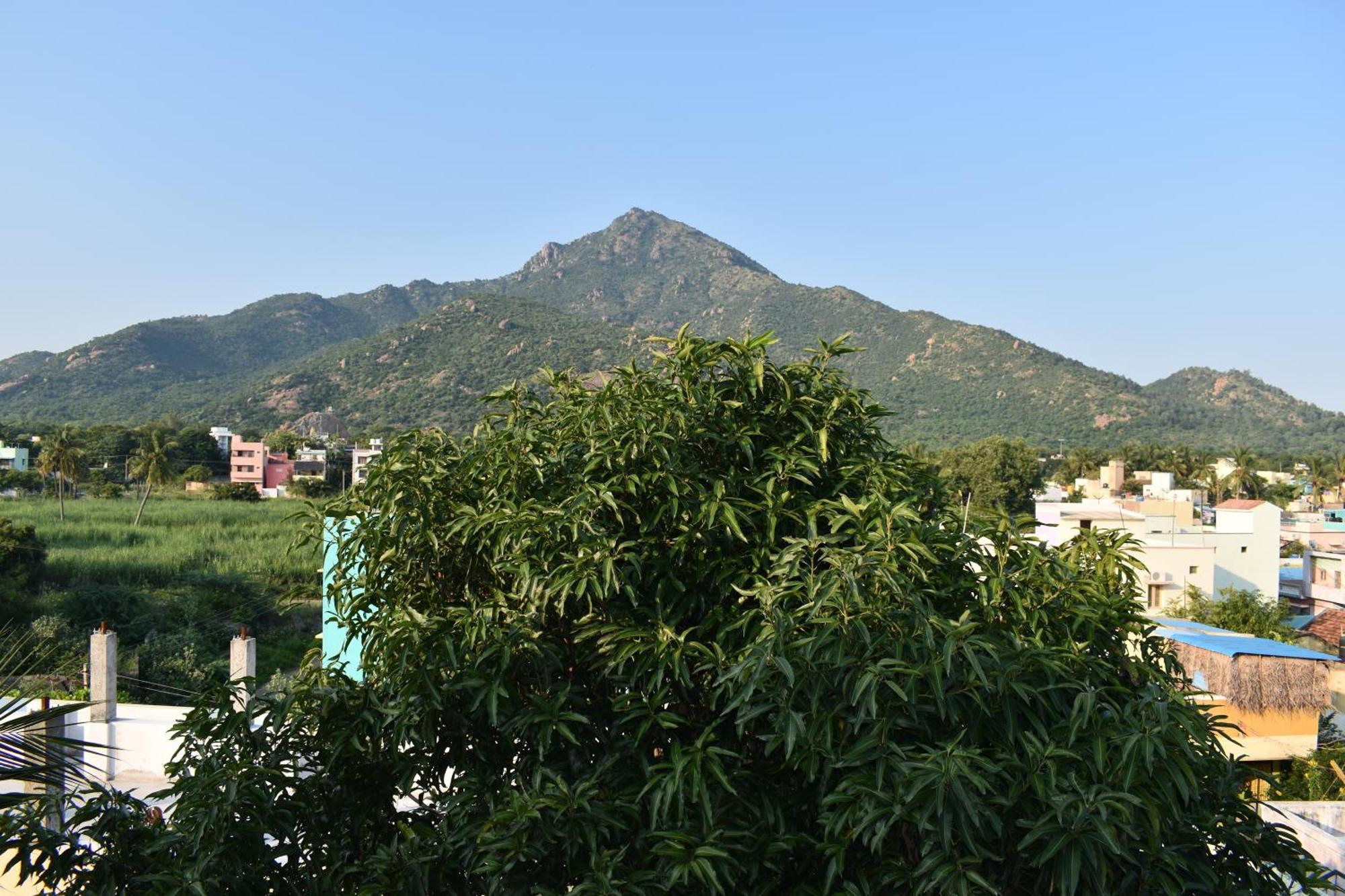 Rainbow Guest House Tiruvannamalai Exterior photo